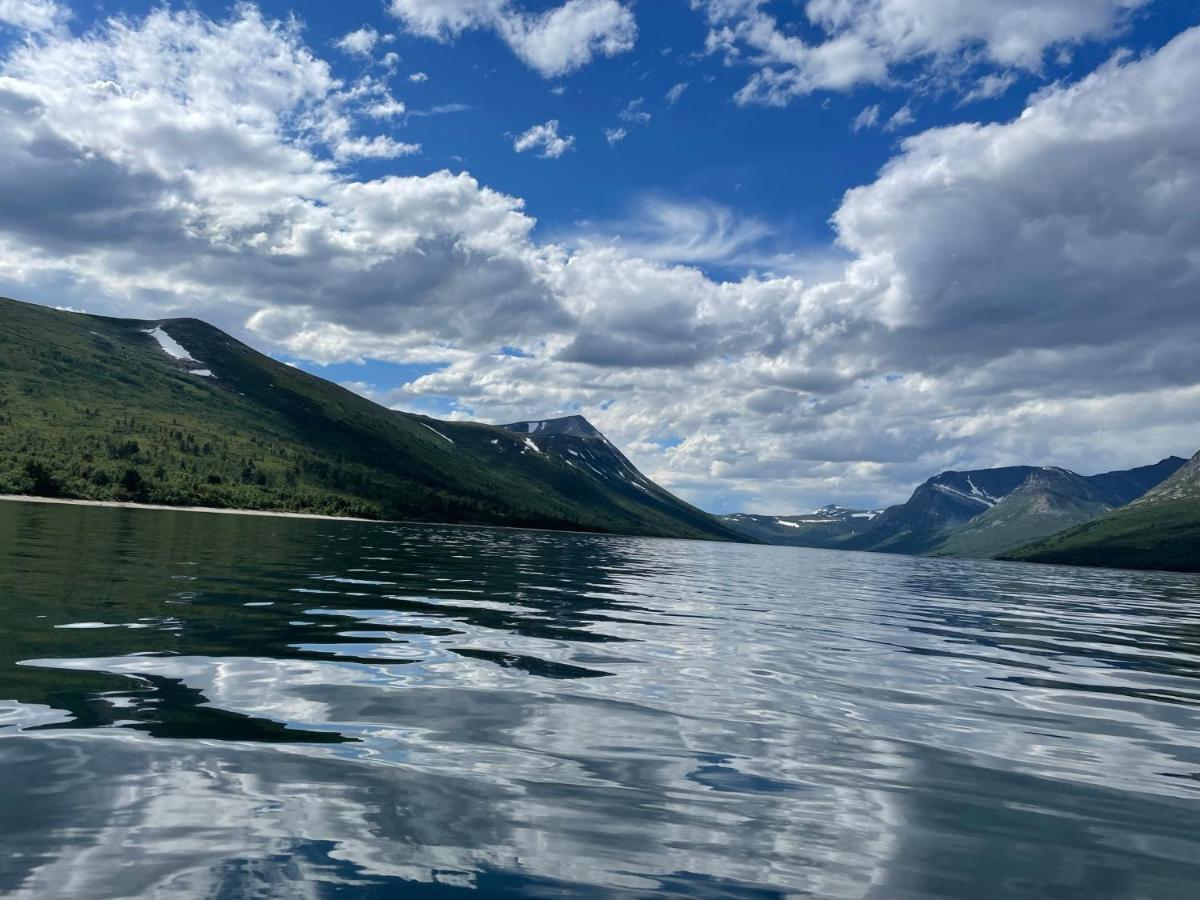 Koselig Leilighet , Med Parkering Og Ski In &Out. Lägenhet Oppdal Exteriör bild